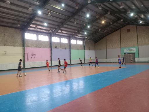 عکس سالن ورزشی دکتر خرمی