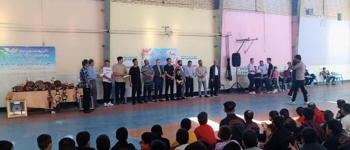 عکس سالن ورزشی دکتر خرمی