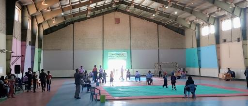 عکس سالن ورزشی دکتر خرمی