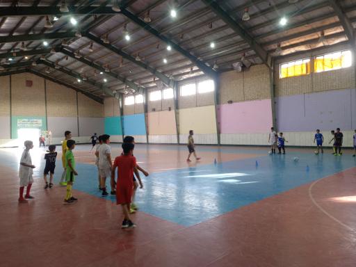 عکس سالن ورزشی دکتر خرمی