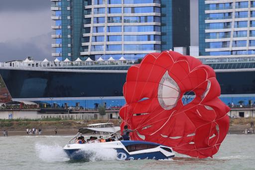 عکس تفریحات دریایی کیوان