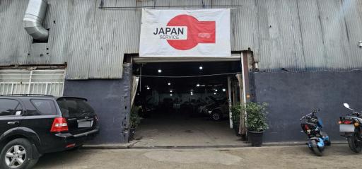 عکس تعمیرگاه ژاپن سرویس