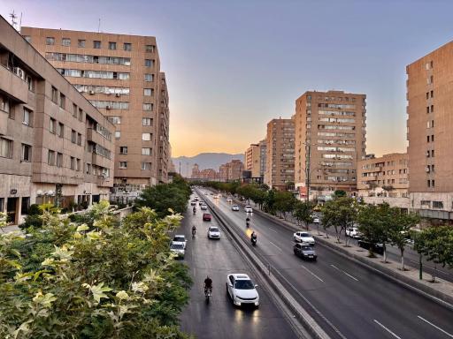 عکس ساختمان راش 2
