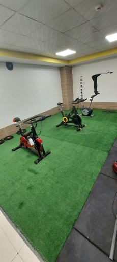 عکس باشگاه بدنسازی ماراتن