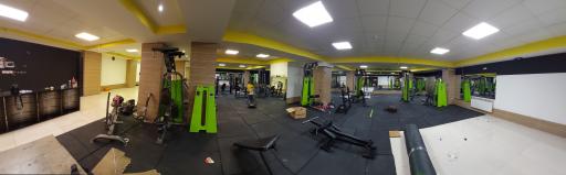 عکس باشگاه بدنسازی ماراتن