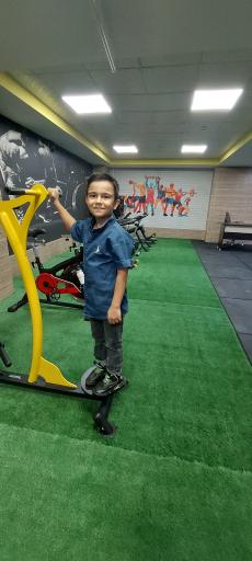 عکس باشگاه بدنسازی ماراتن