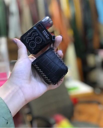 عکس کارگاه تولیدی چرم مهر لیلی