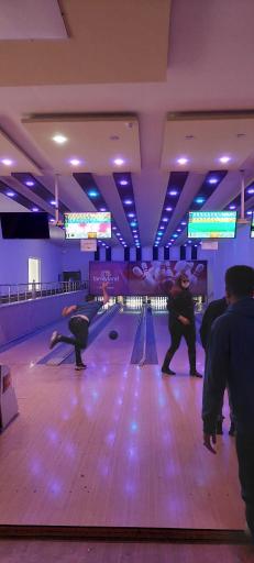 عکس شهربازی و بولینگ فامیلی لند