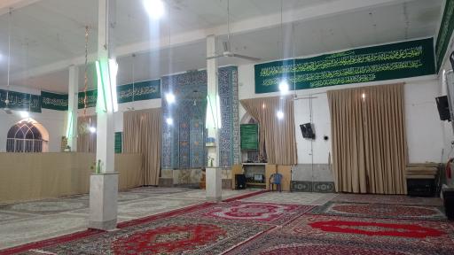 عکس مسجد ثامن الائمه