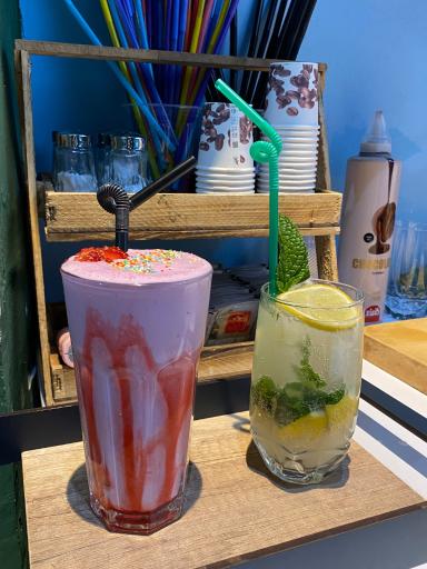 عکس کافه آسمان