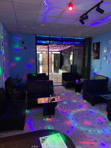 عکس کافه آسمان