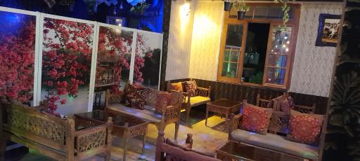 عکس کافه بهار قوچان