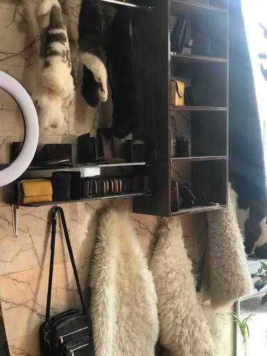 عکس کارگاه تولیدی چرم مهر لیلی