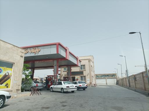 عکس پمپ بنزین پادنا