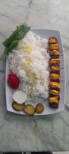 عکس قورمه محلی با دستپخت کدبانو