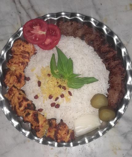 عکس قورمه محلی با دستپخت کدبانو