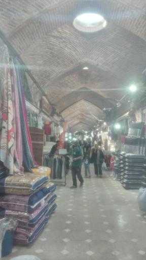 عکس بازار بزرگ اکباتان