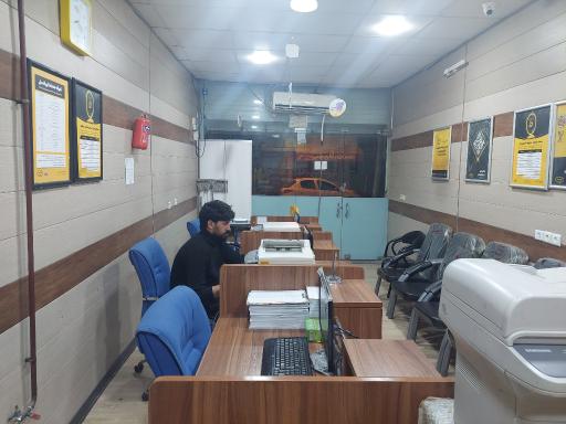 عکس مرکز ایرانسل کوهدشت 