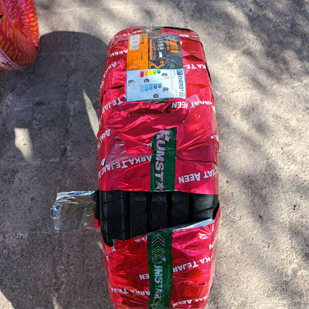 عکس رینگ ولاستیک ۸۸۸