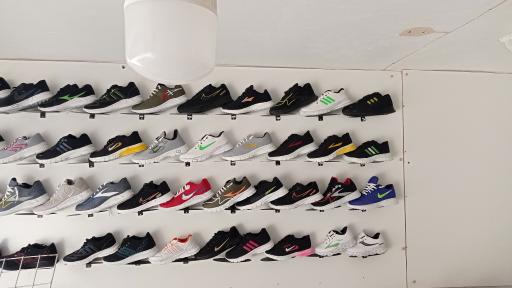 عکس فروشگاه کفش