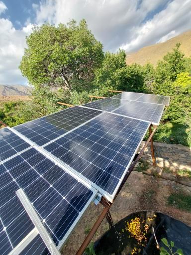 عکس سیستم های خورشیدی و حفاظتی