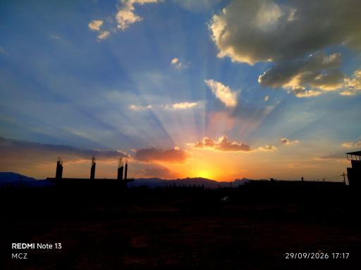 عکس زنگی آباد
