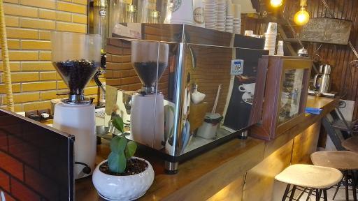 عکس کافه ریور 