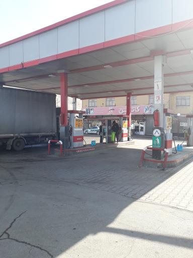 عکس پمپ بنزین و گازوئیل کندرود