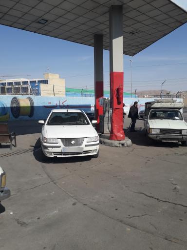 عکس پمپ بنزین و گازوئیل کندرود