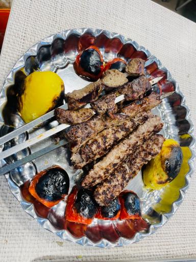 عکس کبابی احد ارادتی