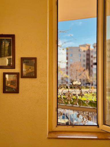 عکس کافه یوکیو