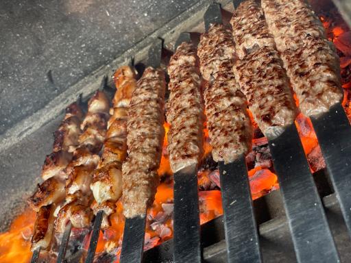 عکس کبابی احد ارادتی