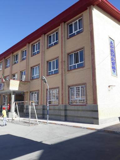 عکس مجتمع آموزشی دو منظوره ۱۷ شهریور