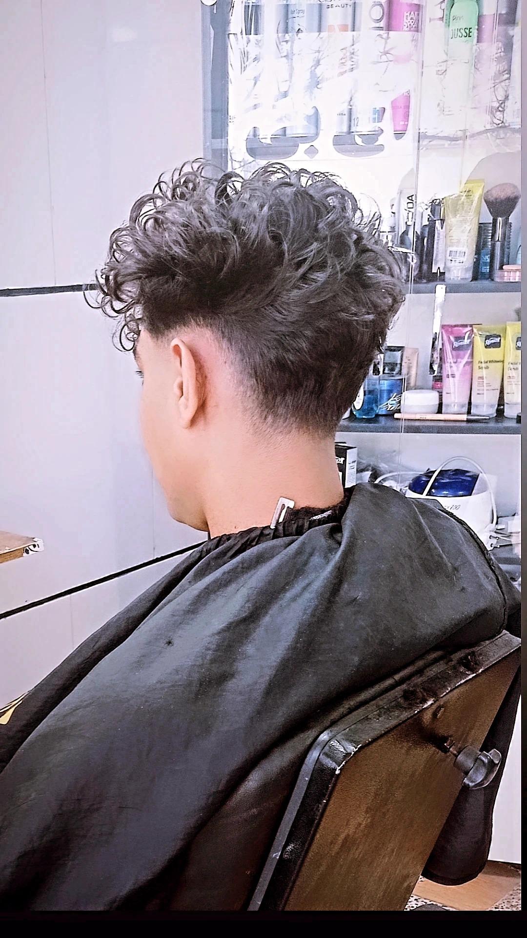 عکس پیرایش اچ بی 