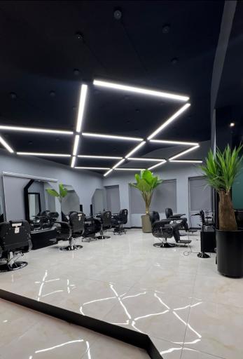 عکس سالن زیبایی مردانه Btcut Wellness