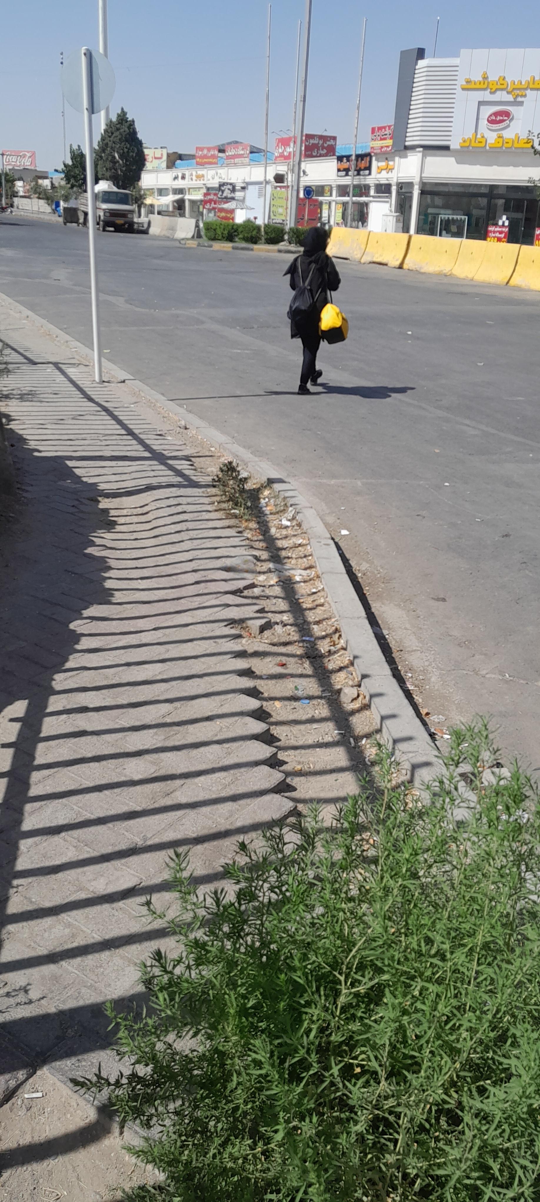 عکس ورودی بازار روز تره بار