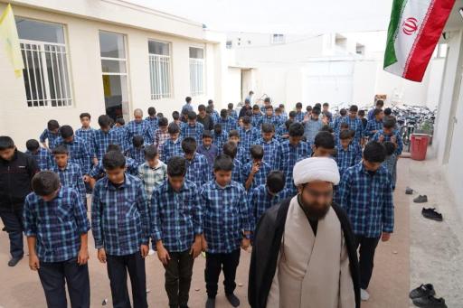 عکس مدرسه قرآنی متوسطه اول دارالسلام