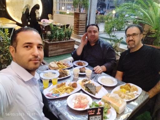 عکس مجموعه غذایی مون