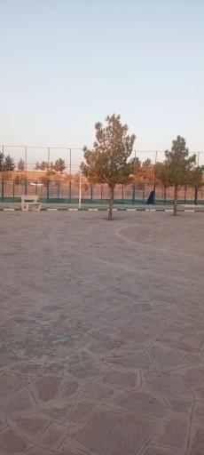 عکس زمین ورزشی بوستان کتاب