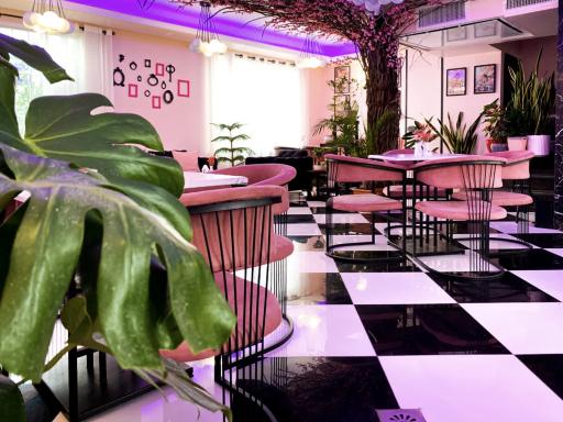 عکس کافه رستوران پاپلین