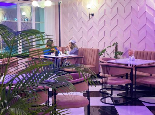 عکس کافه رستوران پاپلین