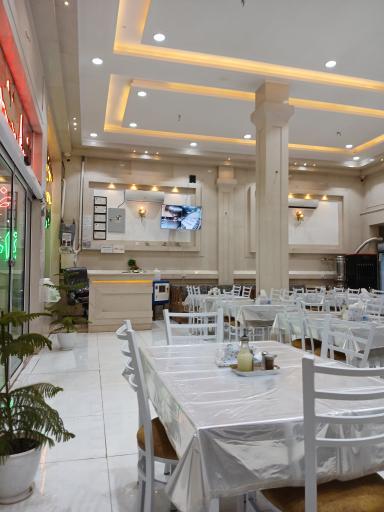 عکس رستوران رضائی