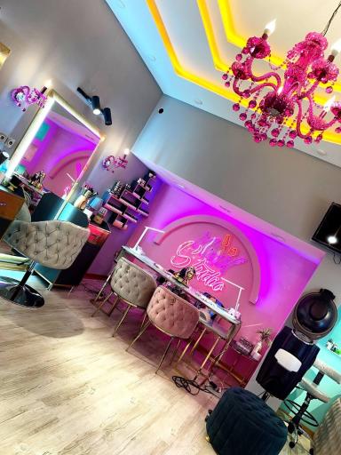 عکس سالن زیبایی نوآفرین