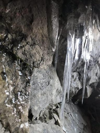 عکس غار یخ مراد