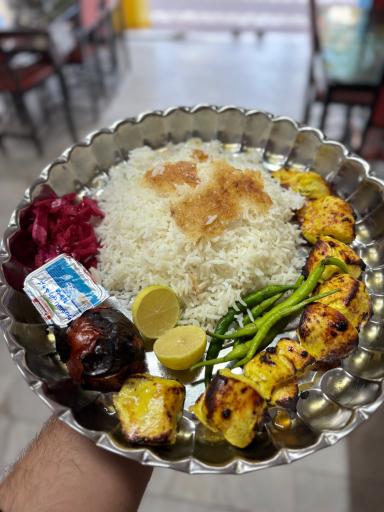 عکس رستوران شبرنگ