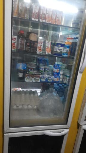 عکس همه چی مارکت امیر فیروزی