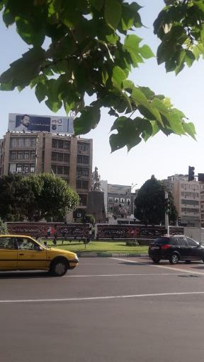 عکس میدان فردوسی