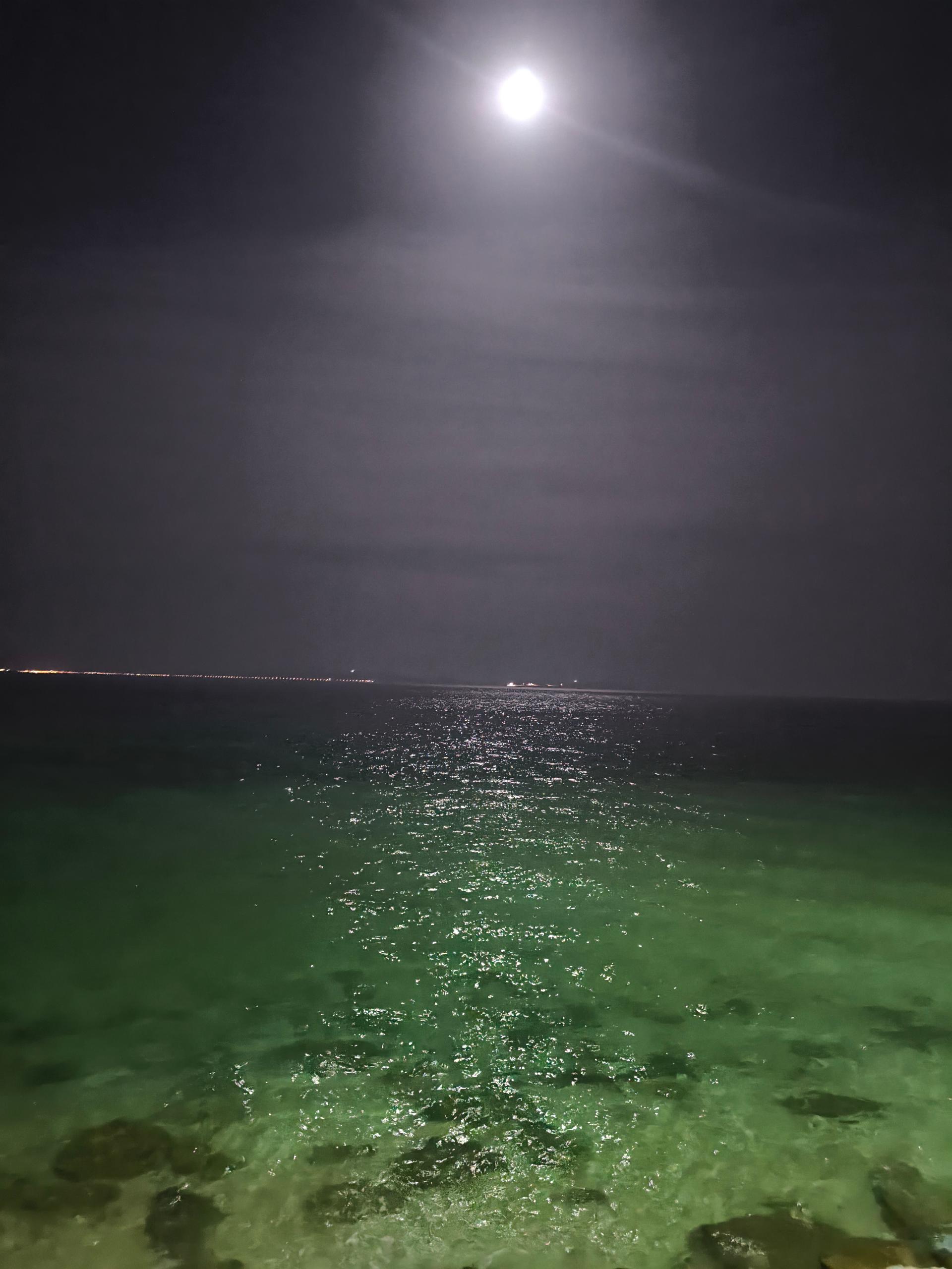 عکس سینما دریا