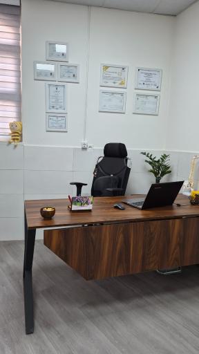 عکس کلینیک فیزیوتراپی رادین