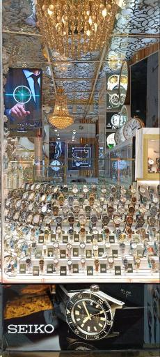 گالری ساعت لمس زمان